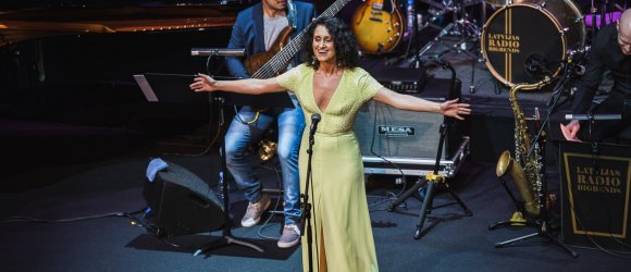 MARIA MENDES AND MICHAEL PIPOQUINHA IN THE 28. LIEPĀJA INTERNATIONAL STARS FESTIVAL