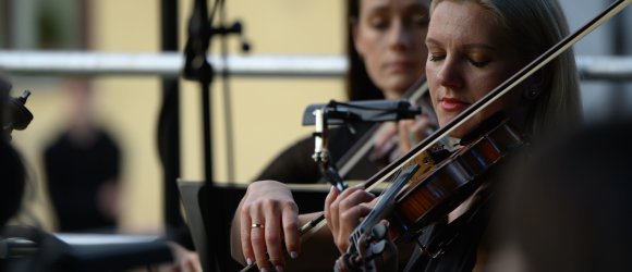 Symphony of nature in Tukums' Durbe castle courtyard,foto: Mareks Bērziņš