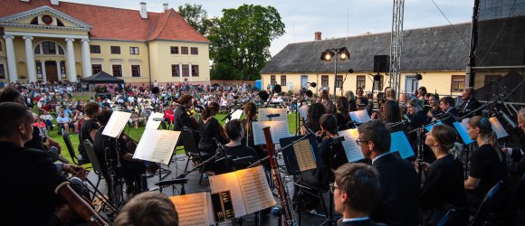 Symphony of nature in Tukums' Durbe castle courtyard
