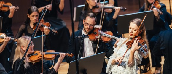 Autumn concert tour with Guntis Kuzma and Elzu Siliņa,foto: Kristaps Anškens, Diāna Kārkliņa, Ņina Škļar and Lina Černauskienė