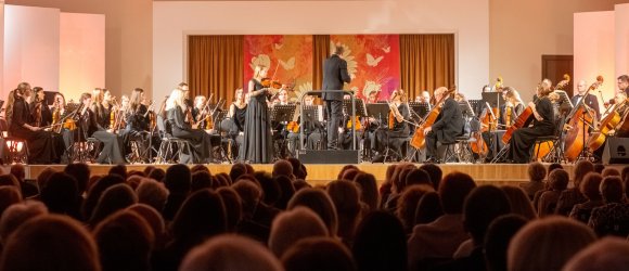 Autumn concert tour with Guntis Kuzma and Elzu Siliņa,foto: Kristaps Anškens, Diāna Kārkliņa, Ņina Škļar and Lina Černauskienė