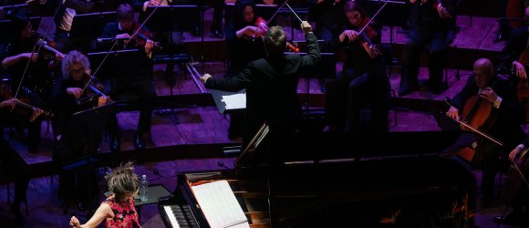 Zvaigžņu festivāls - Hiromi un Liepājas Simfoniskais orķestris,foto: Valters Pelns