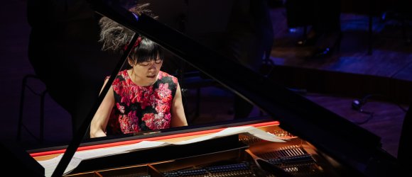 Zvaigžņu festivāls - Hiromi un Liepājas Simfoniskais orķestris,foto: Valters Pelns