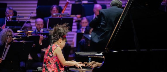 Zvaigžņu festivāls - Hiromi un Liepājas Simfoniskais orķestris,foto: Valters Pelns