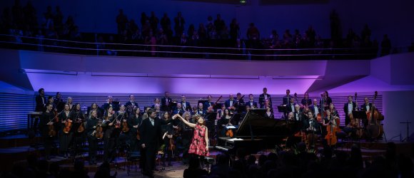 Zvaigžņu festivāls - Hiromi un Liepājas Simfoniskais orķestris,foto: Valters Pelns